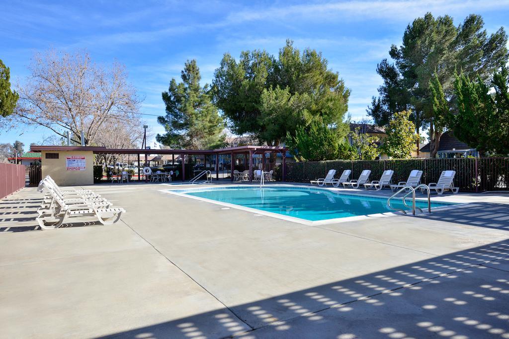 Americas Best Value Inn & Suites - Lancaster Luaran gambar